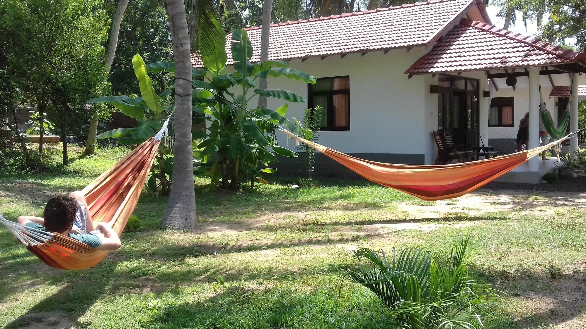 Chillenjoy Cabanas & Restaurant Tangalle Exterior photo